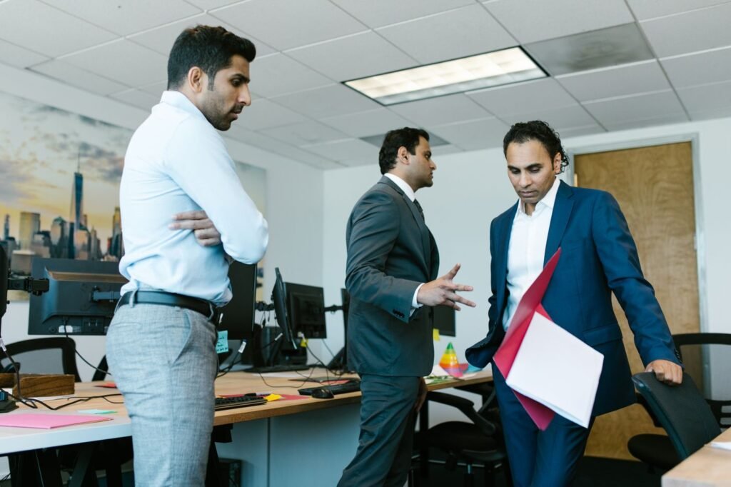 Funcionário sob pressão no trabalho